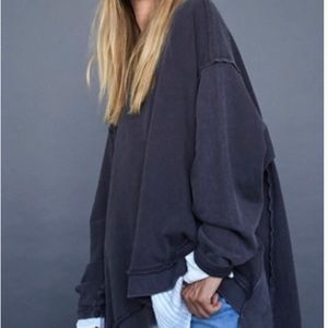 Free People Iggy Pullover Oversized Sweatshirt Black Hi Lo Hem Slouchy Size XL